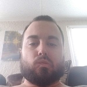 Meet your Posher, Zachary